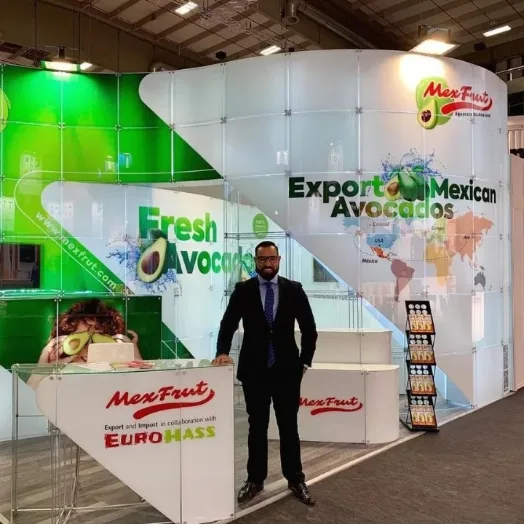Stand de Mexfrut en una feria internacional de fruta fresca.